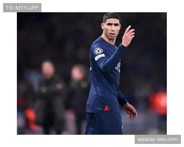 阿什拉夫国家队首秀惊艳，助力球队取得关键胜利