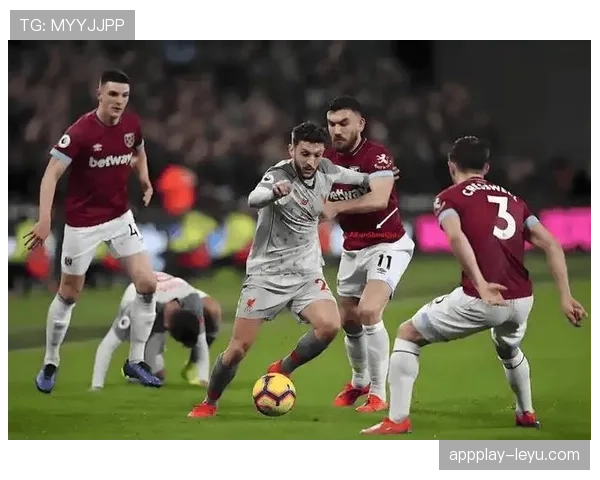 利兹联战术革新初见成效，新赛季剑指重返争冠行列