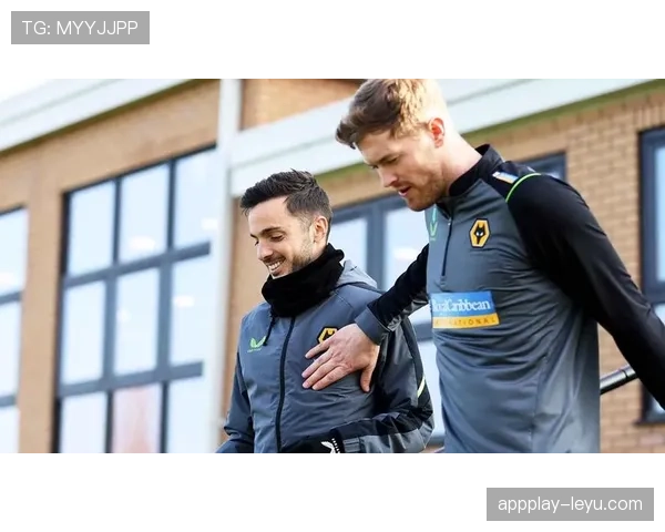 狼队明星球员状态回暖，重燃球队胜利希望