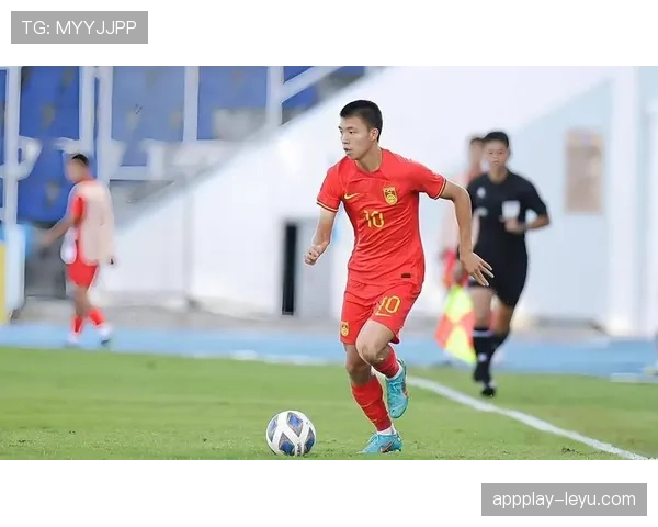 亚足联杯新星闪耀,年轻球员稳健表现引瞩目 亚足联杯新星闪耀,年轻球员稳健表现引瞩目