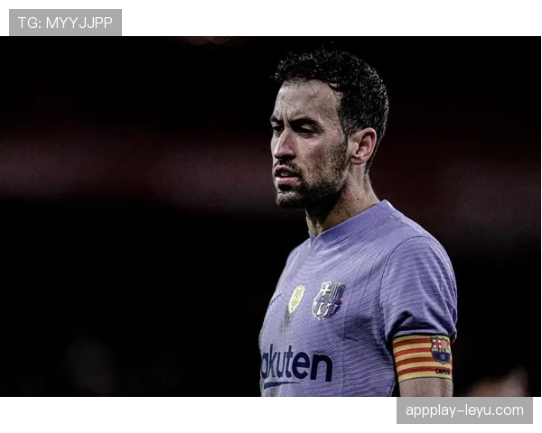 布斯克茨稳健发挥,关键助攻助球队锁定胜局 布斯克茨稳健发挥,关键助攻助球队锁定胜局