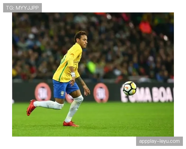 内马尔职业生涯高光时刻：华丽进球与精妙助攻尽显球场魅力