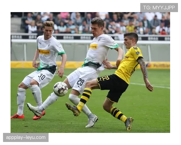 门兴格拉德巴赫高效反击制胜，关键战役全取三分