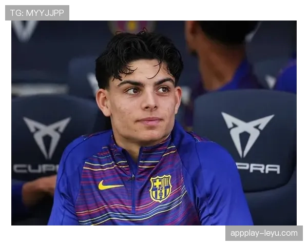 库巴西转会最新动态：巴萨小将或成多队追逐目标