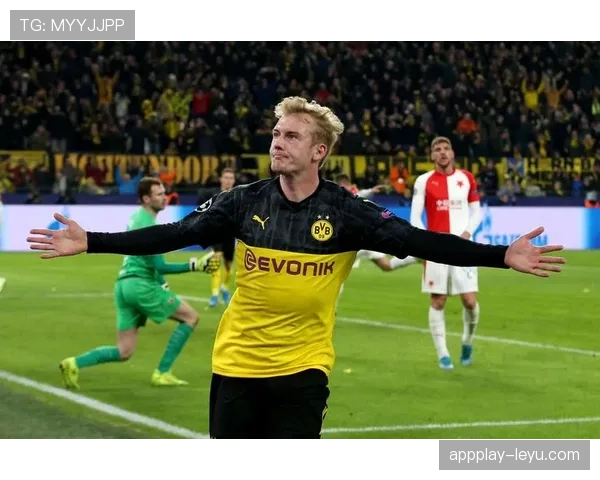 多特蒙德进攻看着流畅,其实终结太差,问题藏不住了 多特蒙德进攻看着流畅,其实终结太差,问题藏不住了